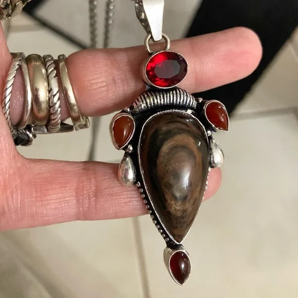 Genuine brown agate garnet and carnelian gemstones boho charm silver necklace - Picture 7 of 15